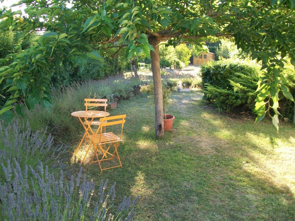 Hotel Au Charme Du Levat Saint-Paul-de-Loubressac Kültér fotó