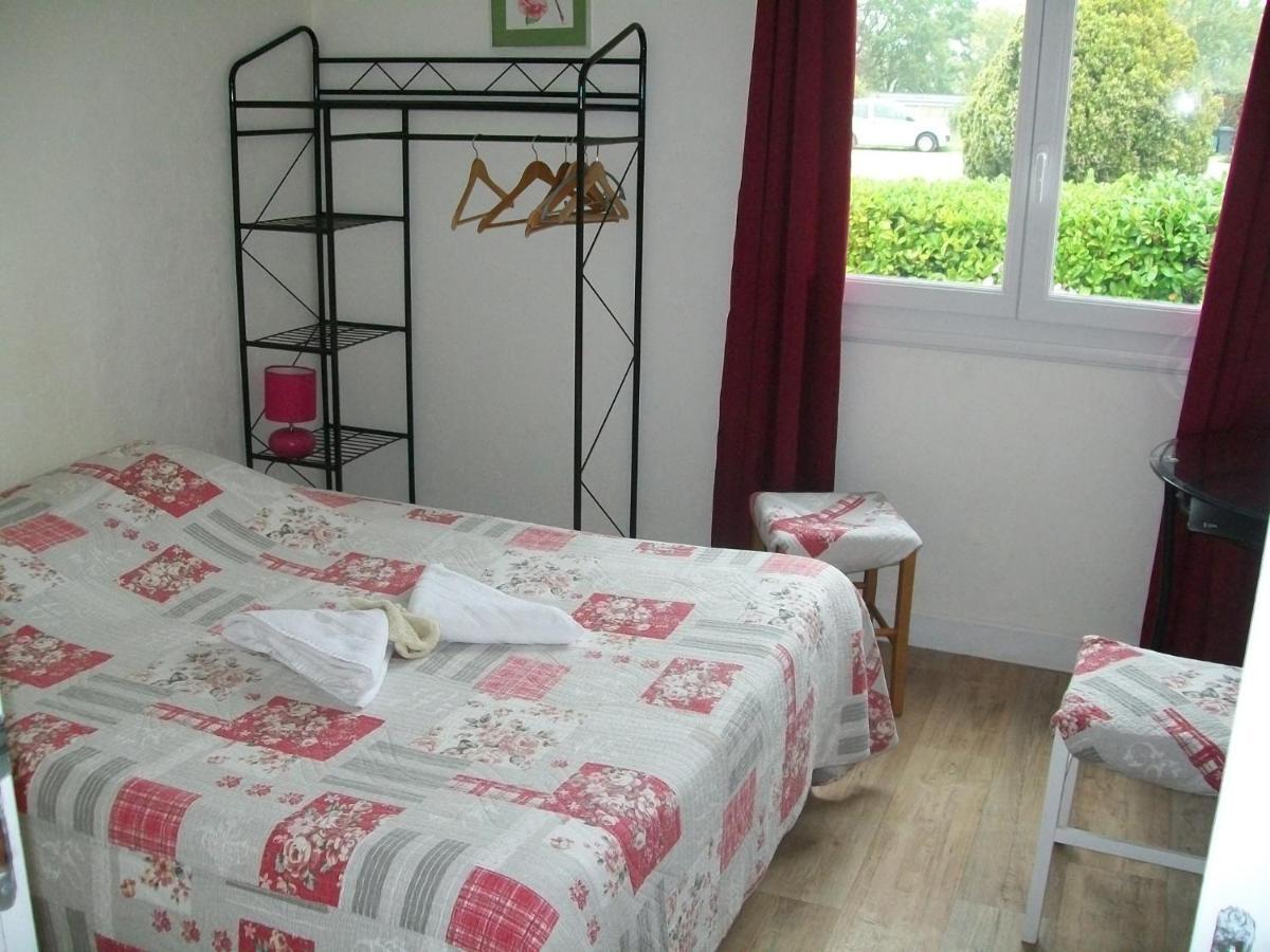 Hotel Au Charme Du Levat Saint-Paul-de-Loubressac Kültér fotó